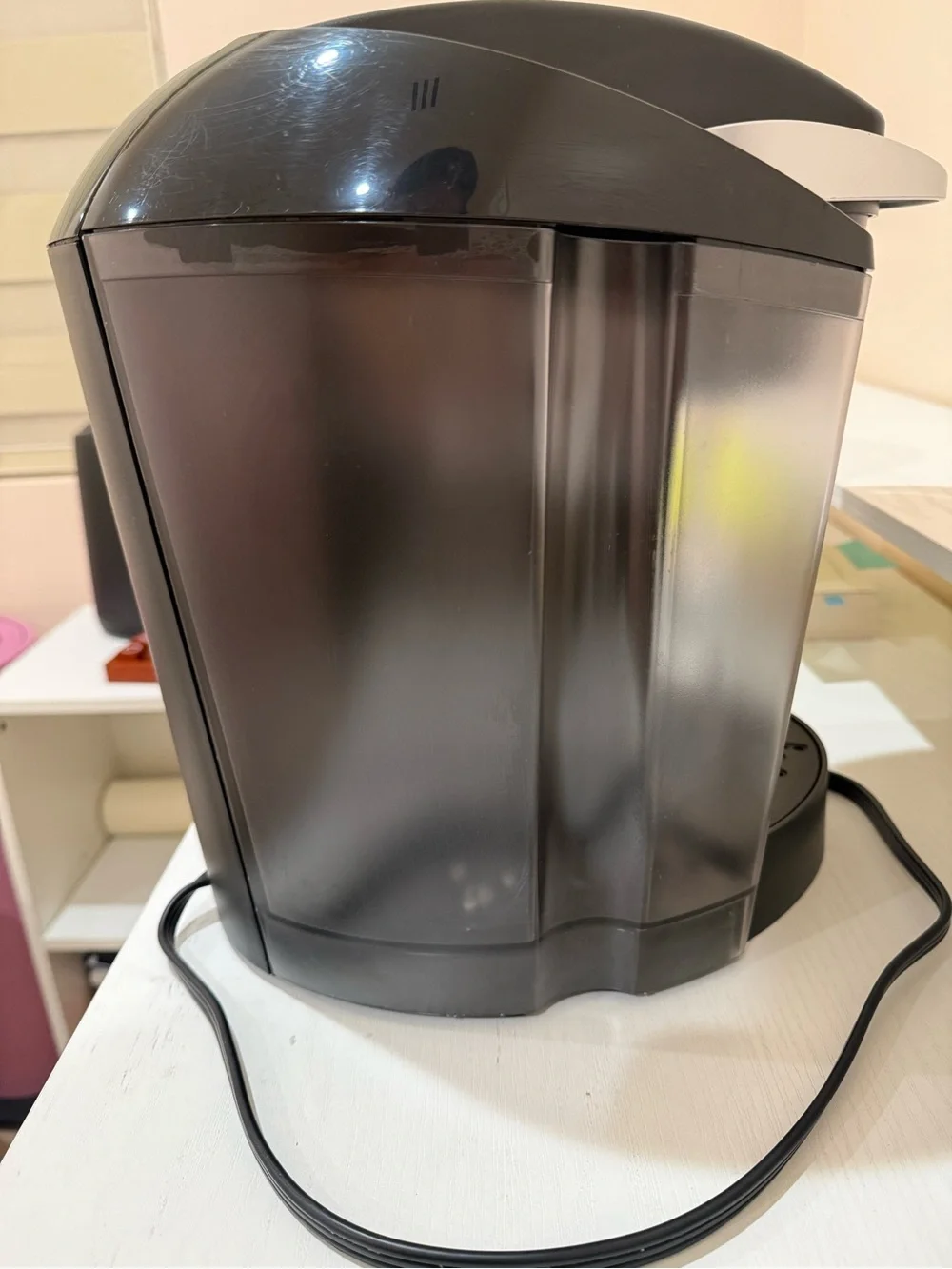 Keurig Black Single-Serve Coffee Brewer with Transparent Reservoir